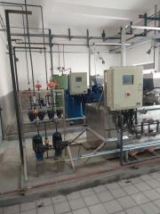 泡藥機(jī)設(shè)備現(xiàn)場(chǎng)圖