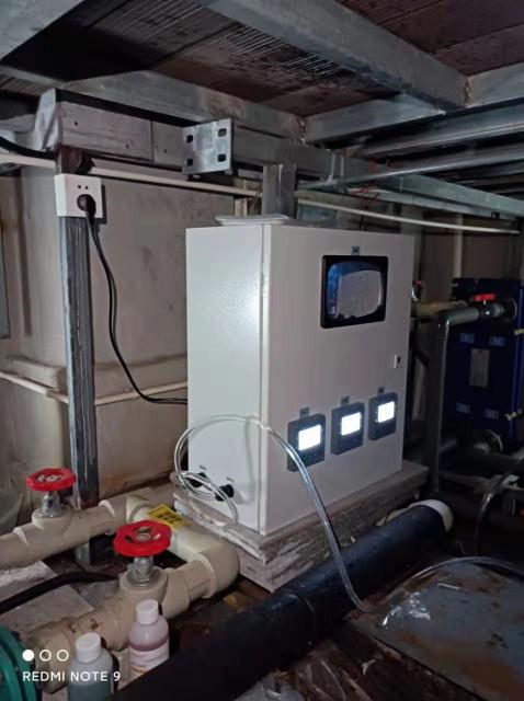 泳池五參數(shù)在線檢測儀 檢測參數(shù)： pH, ORP 余氯,濁度， 溫度 KS-600